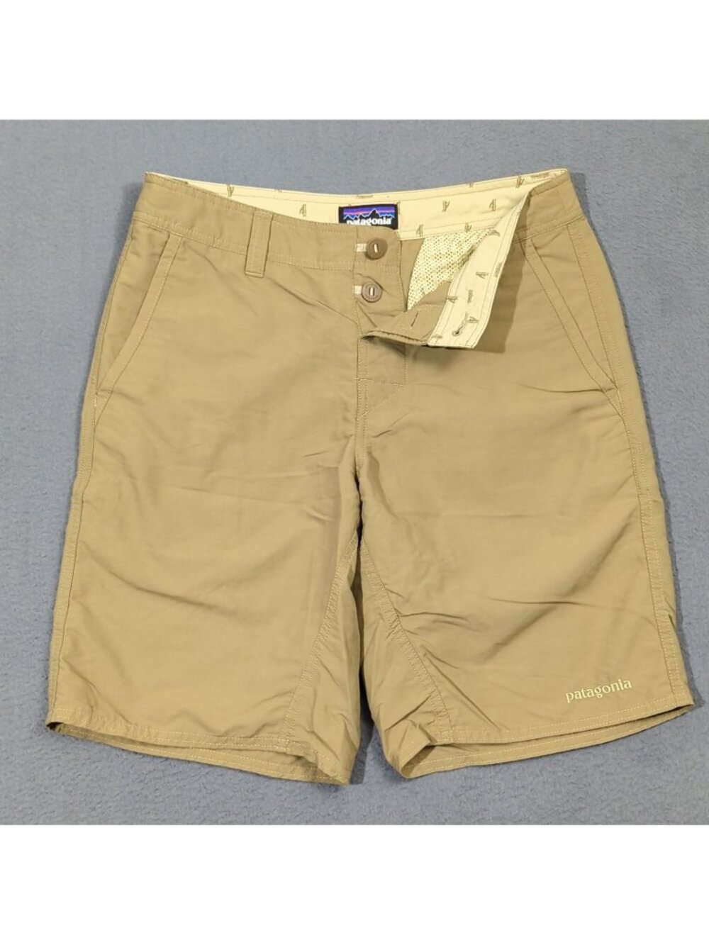 Patagonia Wavefarer Walk Shorts Men's 30 Tan Button Fly Nylon Outdoor Hiking